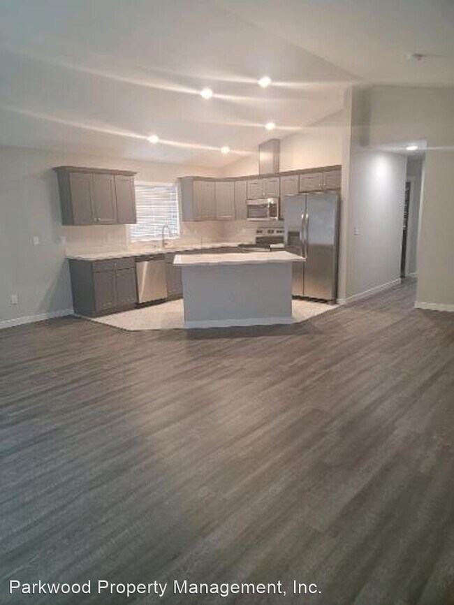 Building Photo - 3 br, 2 bath House - 17643 Loop Lane