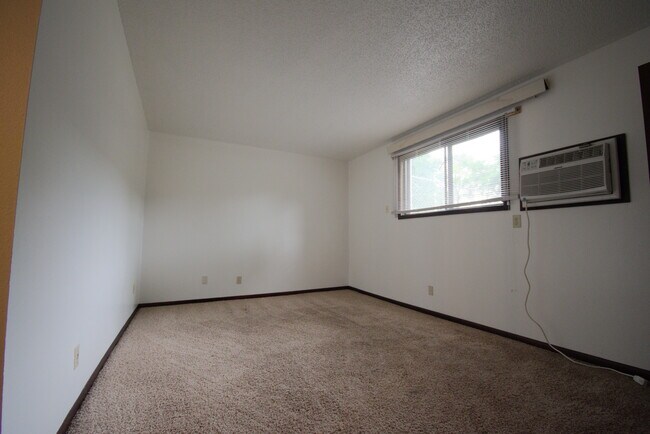 Foto del edificio - 803 8th St N