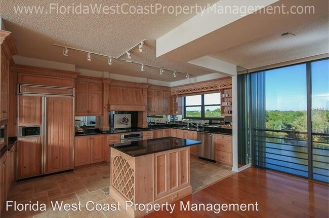 Building Photo - 5408 Eagles Point Cir