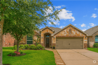 Building Photo - 21399 Hunter Hart Dr