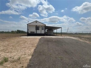 Building Photo - 1436 Mariposa Dr
