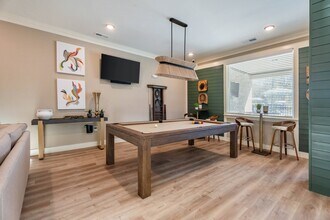 Building Photo - Comet North Raleigh