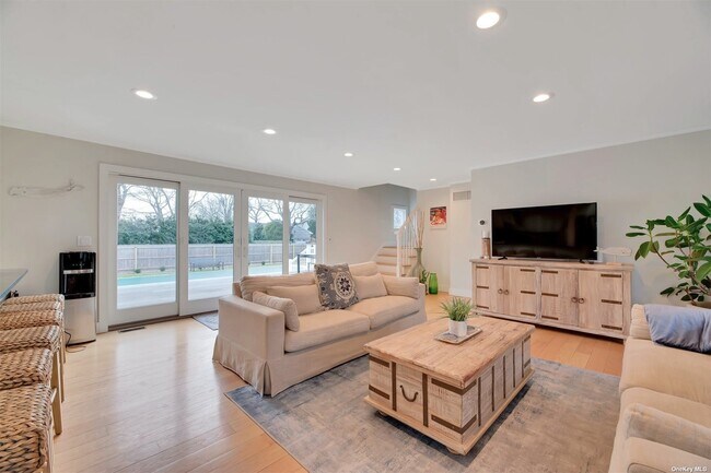 Foto del edificio - 550 Krause Rd