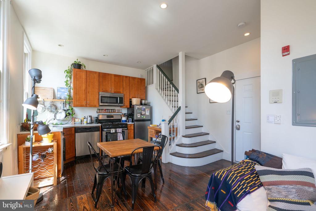 Foto principal - 1836 Delancey St
