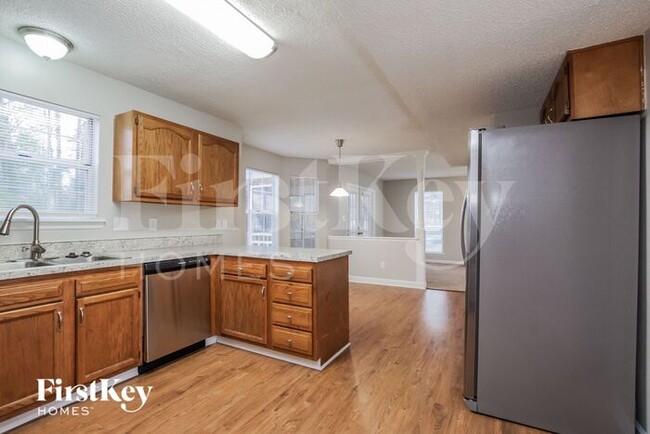 Building Photo - 6904 Passeres Ct