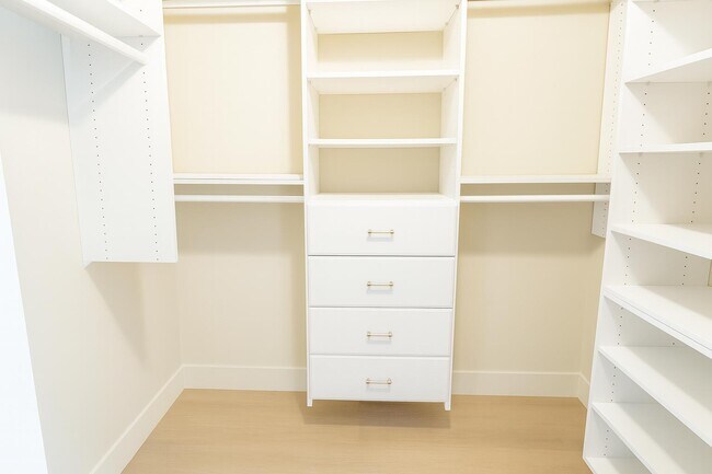 Foto del edificio - 3565 Danbury Ct