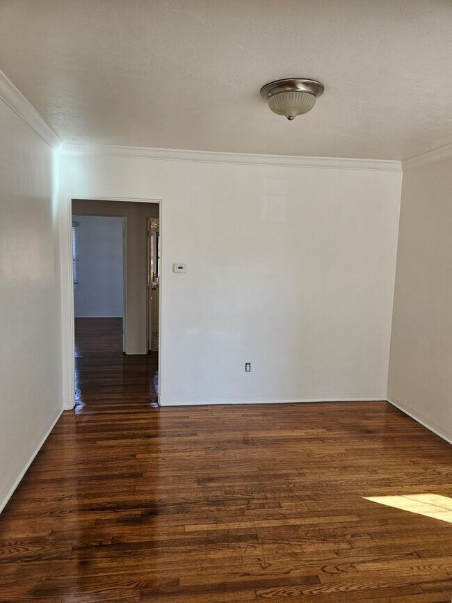 Foto del edificio - Charming 3/2 In Point Loma