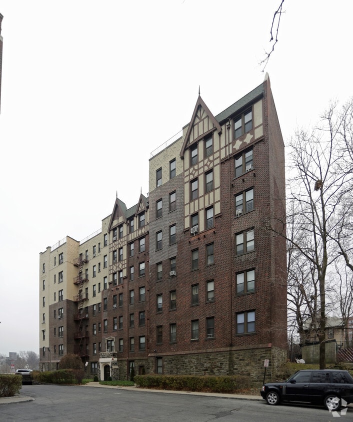 1186 Yonkers Ave, Yonkers, NY 10704 Apartments in Yonkers, NY