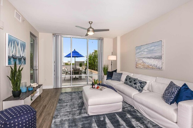 Paramount On Lake Eola - Apartments In Orlando, FL | Apartments.com