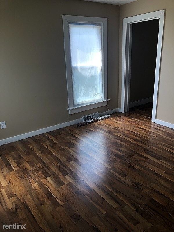 Foto del edificio - 3 br, 1 bath House - 3207 Manchester Road