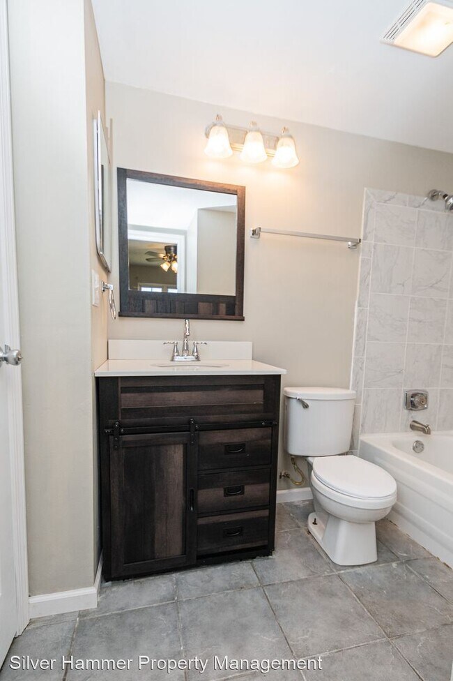 Building Photo - 3 br, 2 bath House - 5914 Fillmore Place