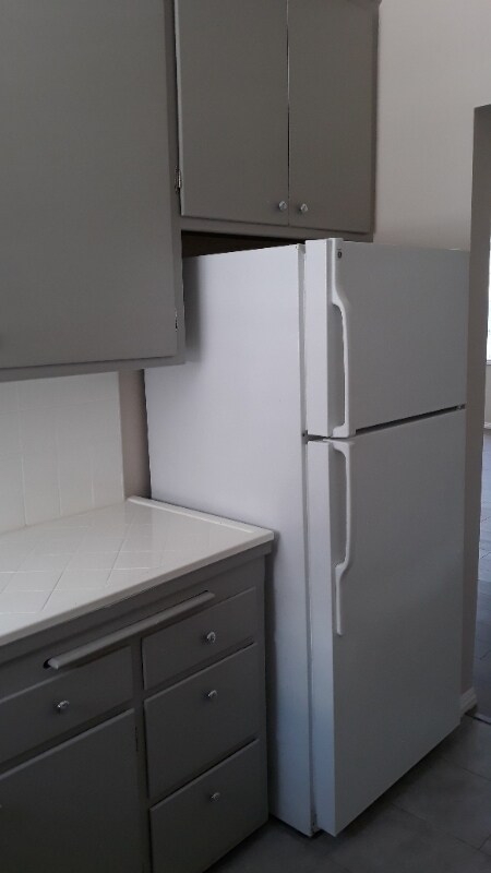 Foto del edificio - 5850 David Ave