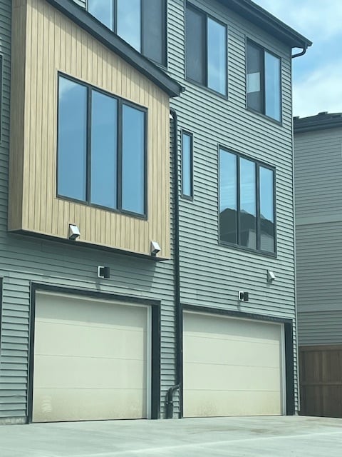 Building Photo - 3262 Keswick Way SW