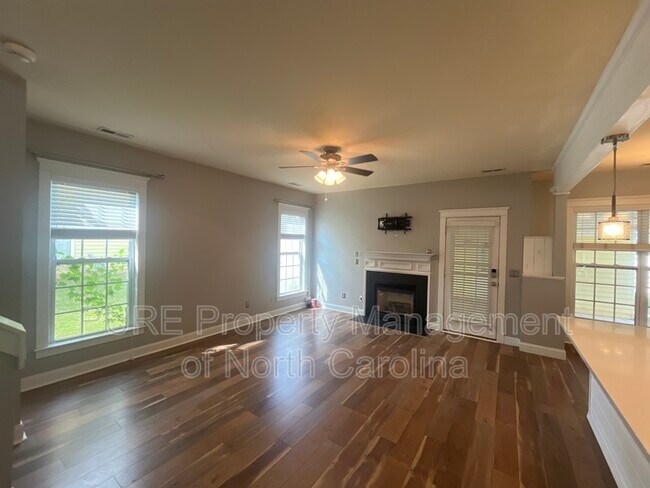 Building Photo - 8123 Bud Henderson Rd