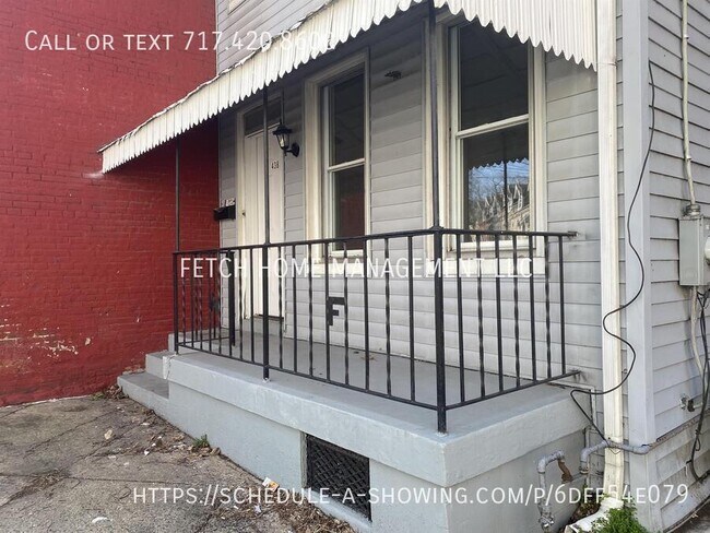 Foto del edificio - 438 E Strawberry St