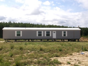 Building Photo - 426 Patriot Ln