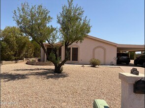 Building Photo - 26635 S Navajo Pl
