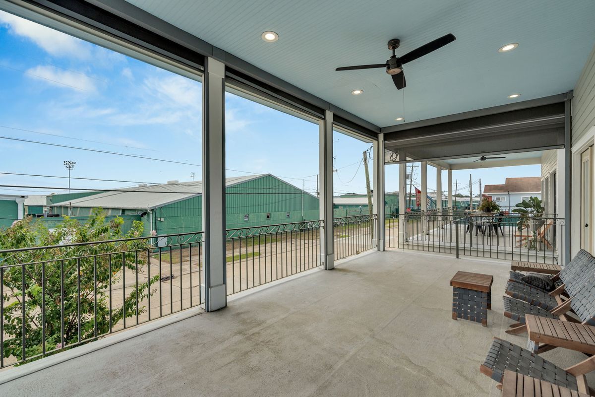 Building Photo - 3361 Belfort Ave