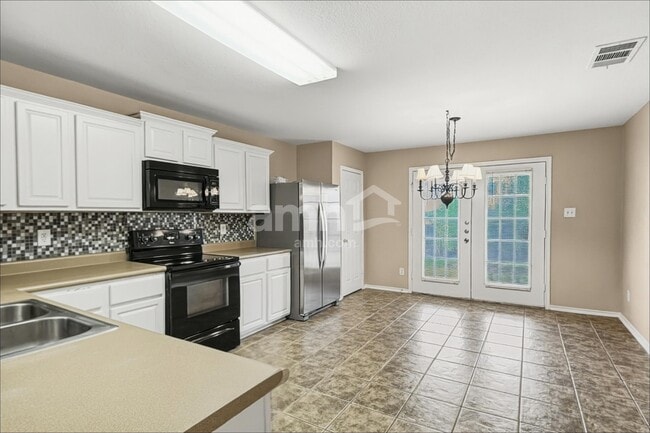Building Photo - 10518 Marengo Ln