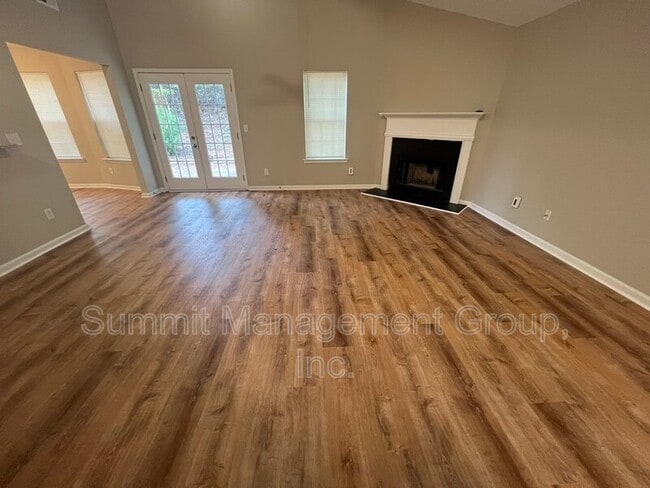 Photo - 95 Creek Way House