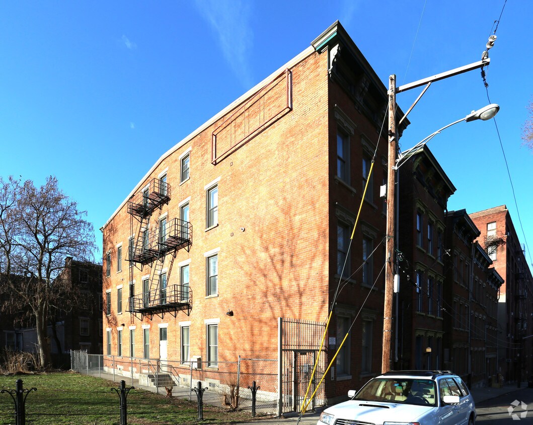 Foto del edificio - 527 Dandridge St