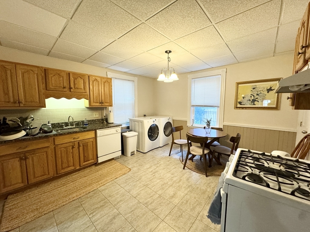 Foto principal - 65 Roseclair St