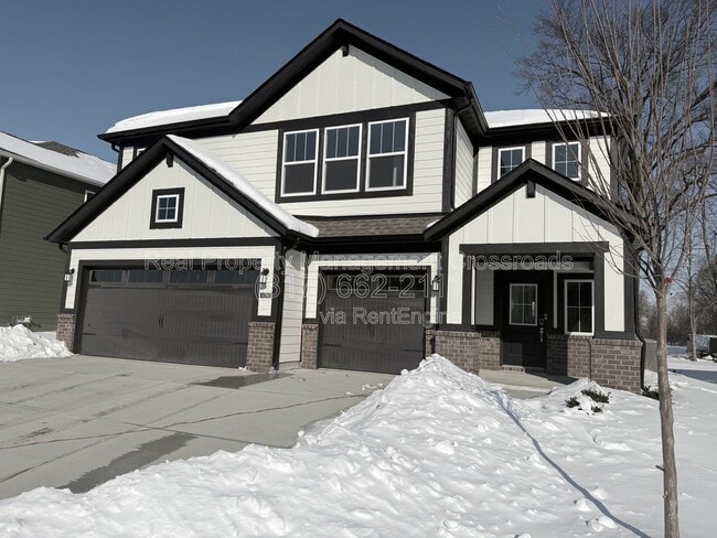 Building Photo - 6388 Tutelo Dr