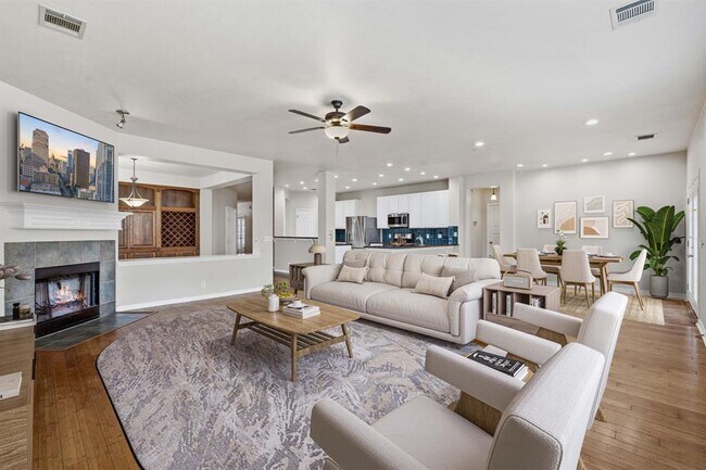 Foto del edificio - 4036 Barlow Dr