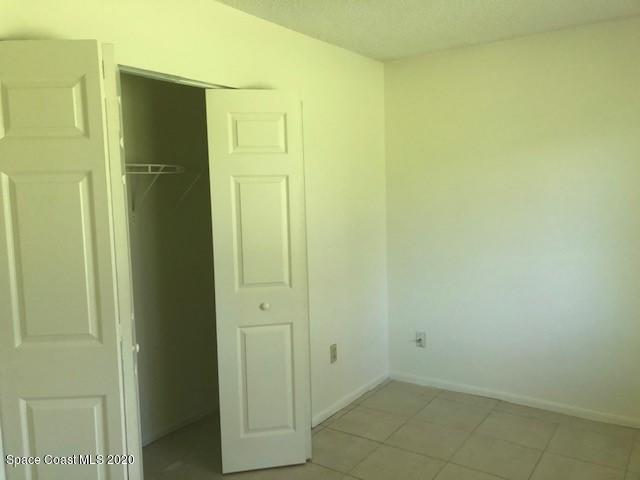 Foto del edificio - 882 Carnival Rd SE