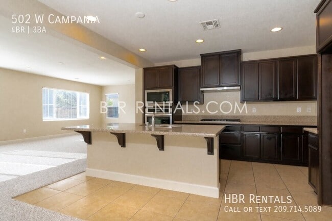 Building Photo - 502 W Campania-