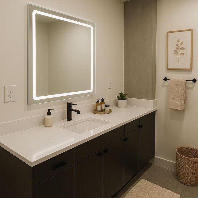 Building Photo - 115 W 5th St