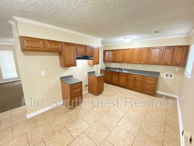 Building Photo - 4161 Hallview Dr (Raleigh)