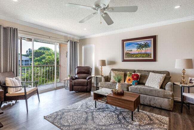 Building Photo - 13870 Oneida Dr