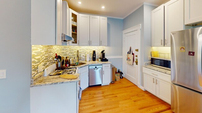 Foto del edificio - 311 Allston St