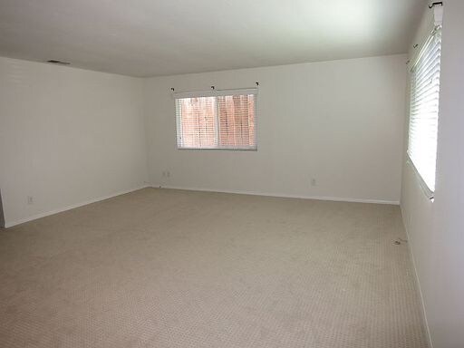 Building Photo - 820 Bracero Rd