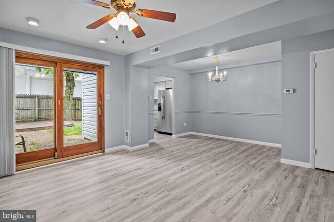 Building Photo - 5061 Sayer Ct