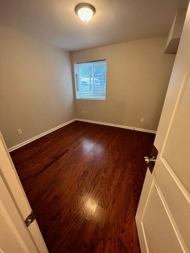 Primary Photo - 2108 N 17th St