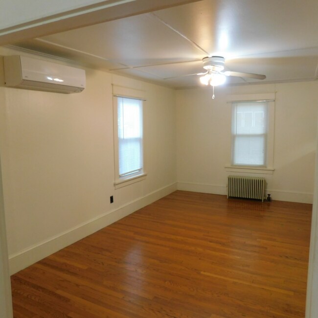 Foto del edificio - 27.5 Johnson Heights