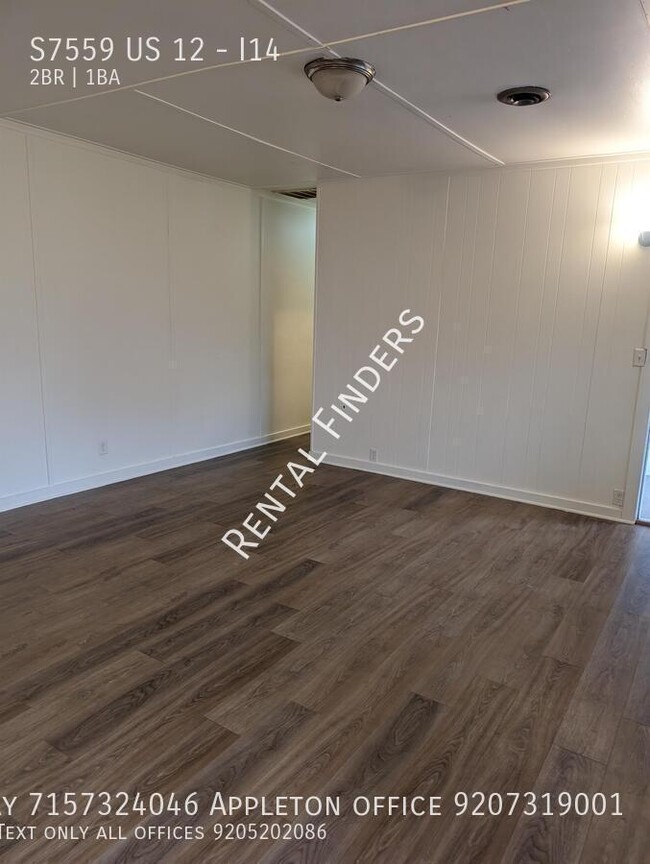 Building Photo - S7559 US-12