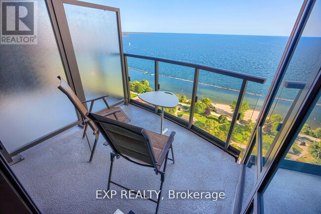 Building Photo - 1926 Lake Shore Blvd W