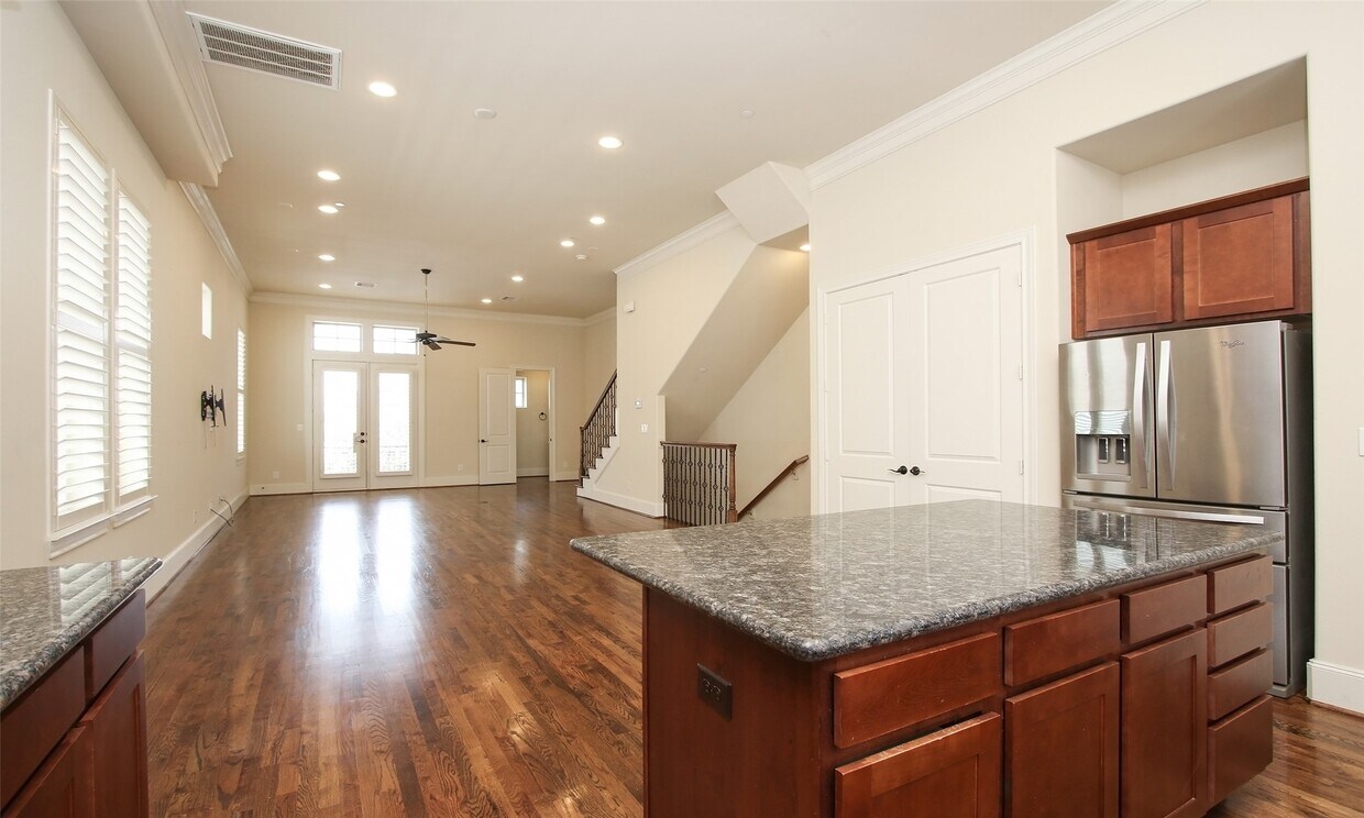 Primary Photo - 2707 Cohn Garden Ln
