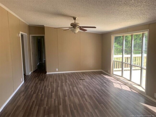 Building Photo - 171 Maple Hill Ln