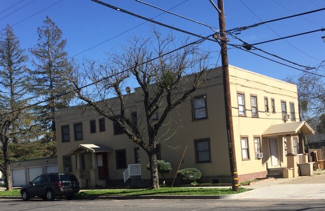 Building Photo - 1516 F St