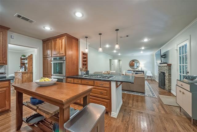Foto del edificio - 3920 Cobblestone Dr