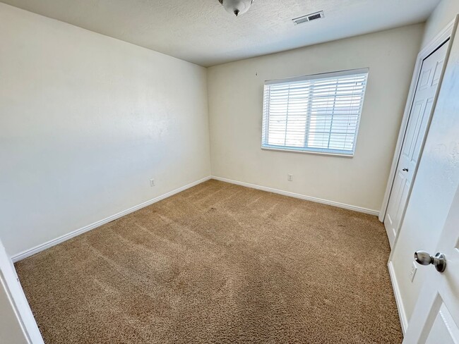 Foto del edificio - # bedroom 2 Bath Condo in Saratoaga Springs