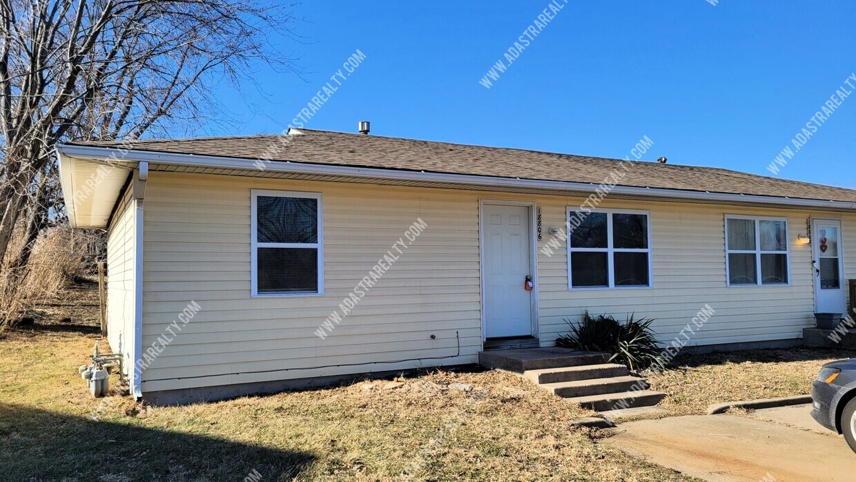 Primary Photo - Remodeled Duplex in Independence-Available...