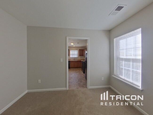 Building Photo - 5506 Linda Vista Ln