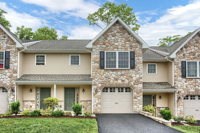 Foto del edificio - 346 Melbourne Ln