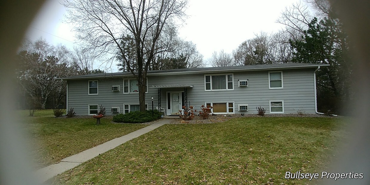 Primary Photo - 1603 2nd St SE