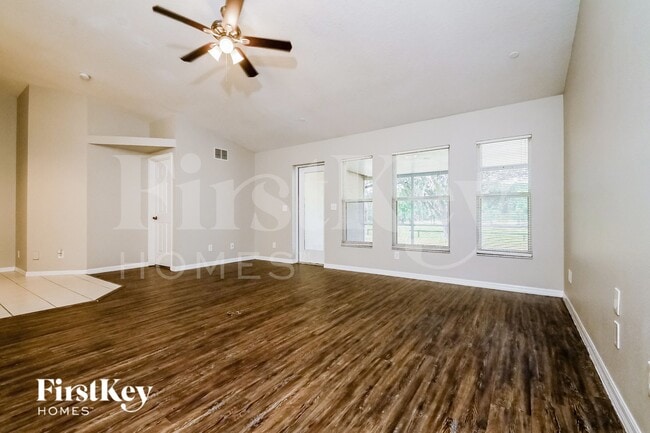 Building Photo - 4003 Kingsfield Dr